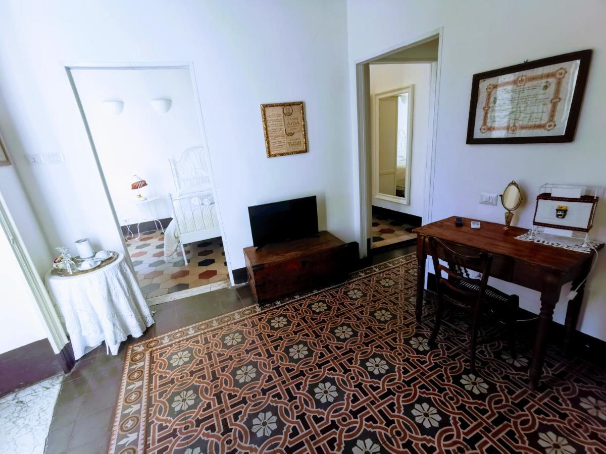 Fera O' Luni Panzió Catania-Fontanarossai nemzetközi repülőtér Kültér fotó